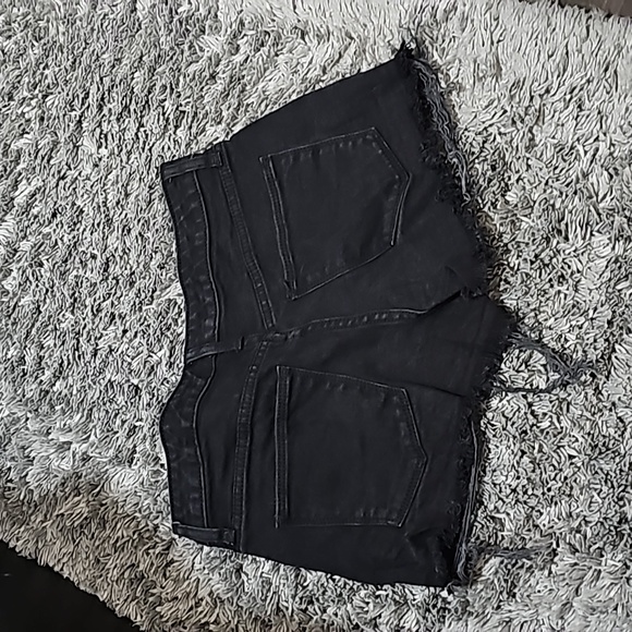 Bundle of shorts size 3, 4, 5 and 7 - Picture 11 of 11